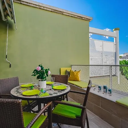 Apartmán Orlando. Amazing Location. Completely Renovated! Costa Adeje (Tenerife)