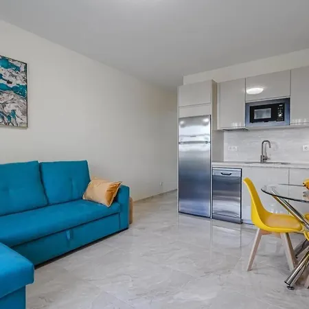 Orlando. Amazing Location. Completely Renovated! Apartmán Costa Adeje (Tenerife)