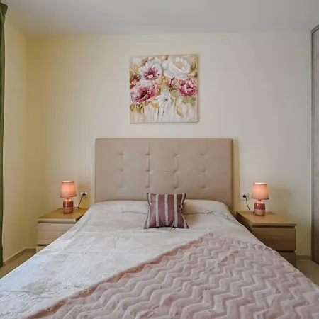 Orlando. Amazing Location. Completely Renovated! Apartmán Costa Adeje (Tenerife)