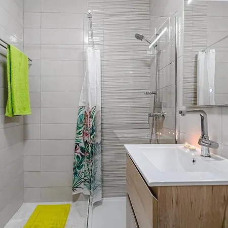 Apartmán Orlando. Amazing Location. Completely Renovated! Costa Adeje (Tenerife)