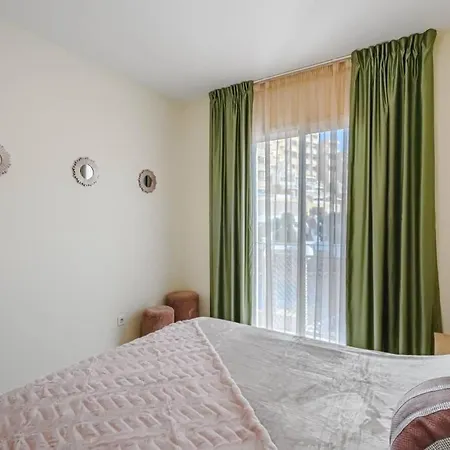Apartmán Orlando. Amazing Location. Completely Renovated!